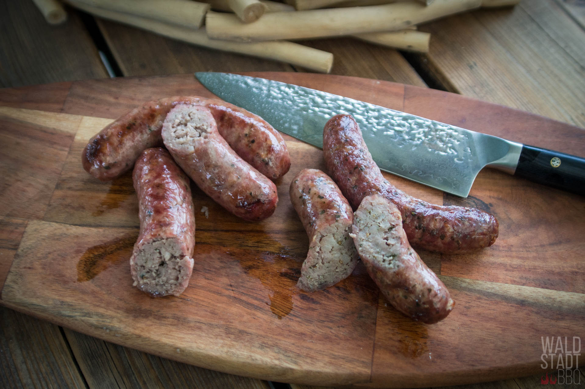 selbstgemachte Bratwurst – 2 Varianten | WaldstadtBBQ