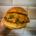 Burger von der Grillrost.com Plancha