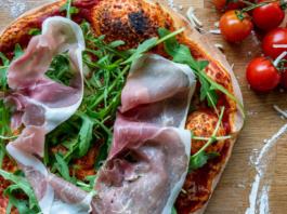 Pizza Prosciutto Crudo Rucola - Rohschinken in feinster Form